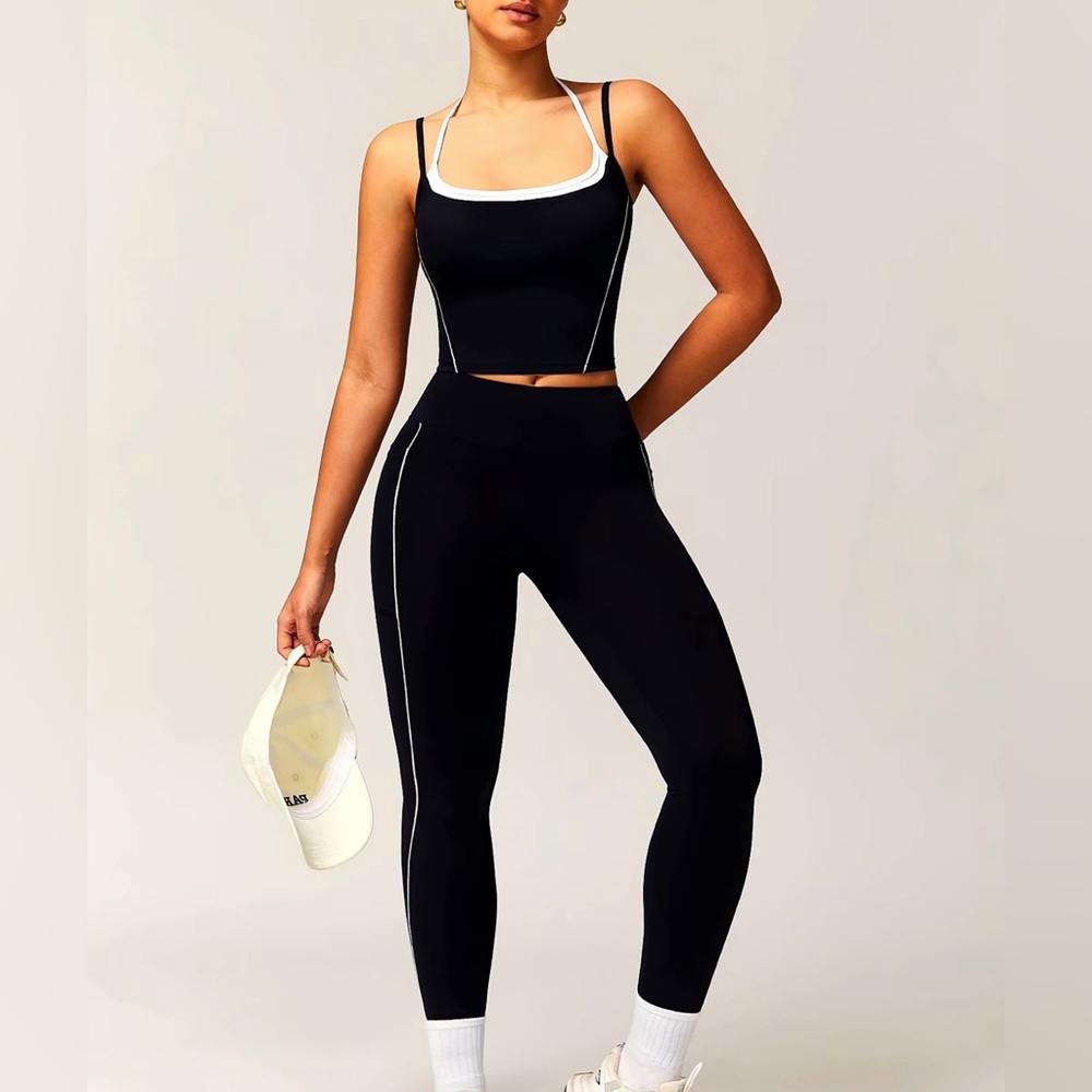 MOVING SALE!! $13!!Colorblock Tracksuit Set